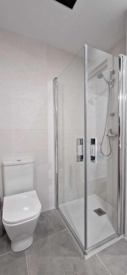 Malaga Lodge Apartments エクステリア 写真