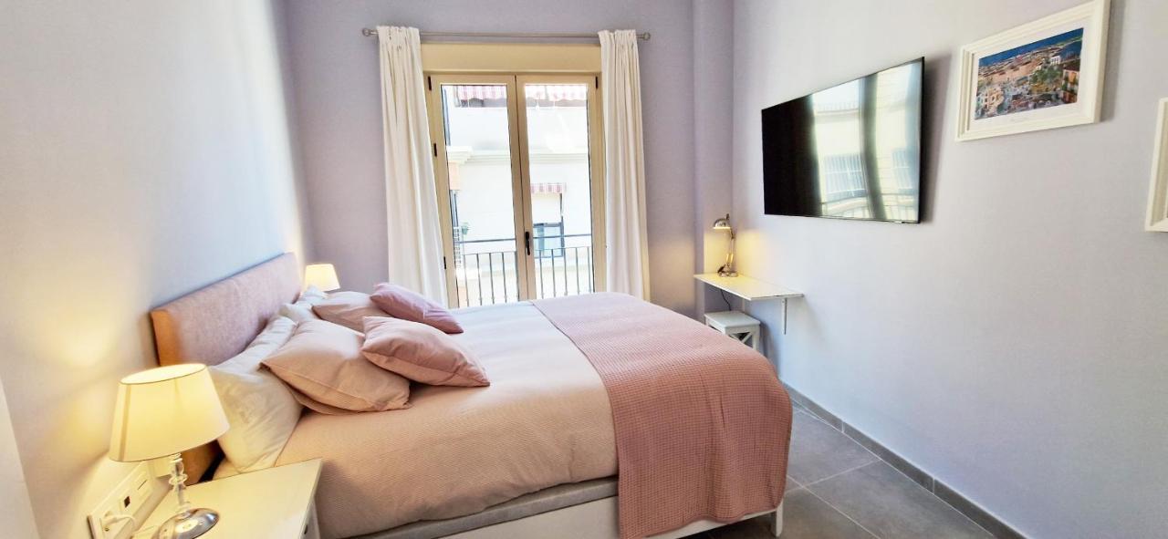 Malaga Lodge Apartments エクステリア 写真