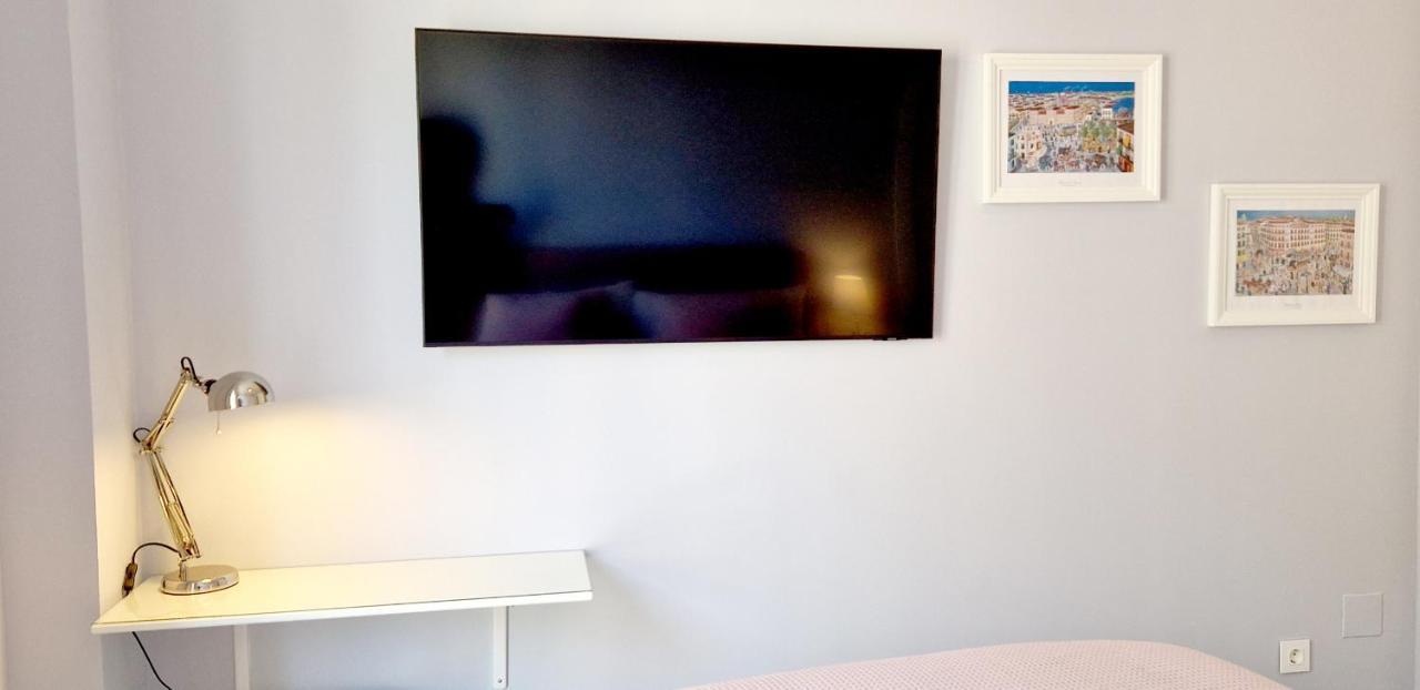 Malaga Lodge Apartments エクステリア 写真