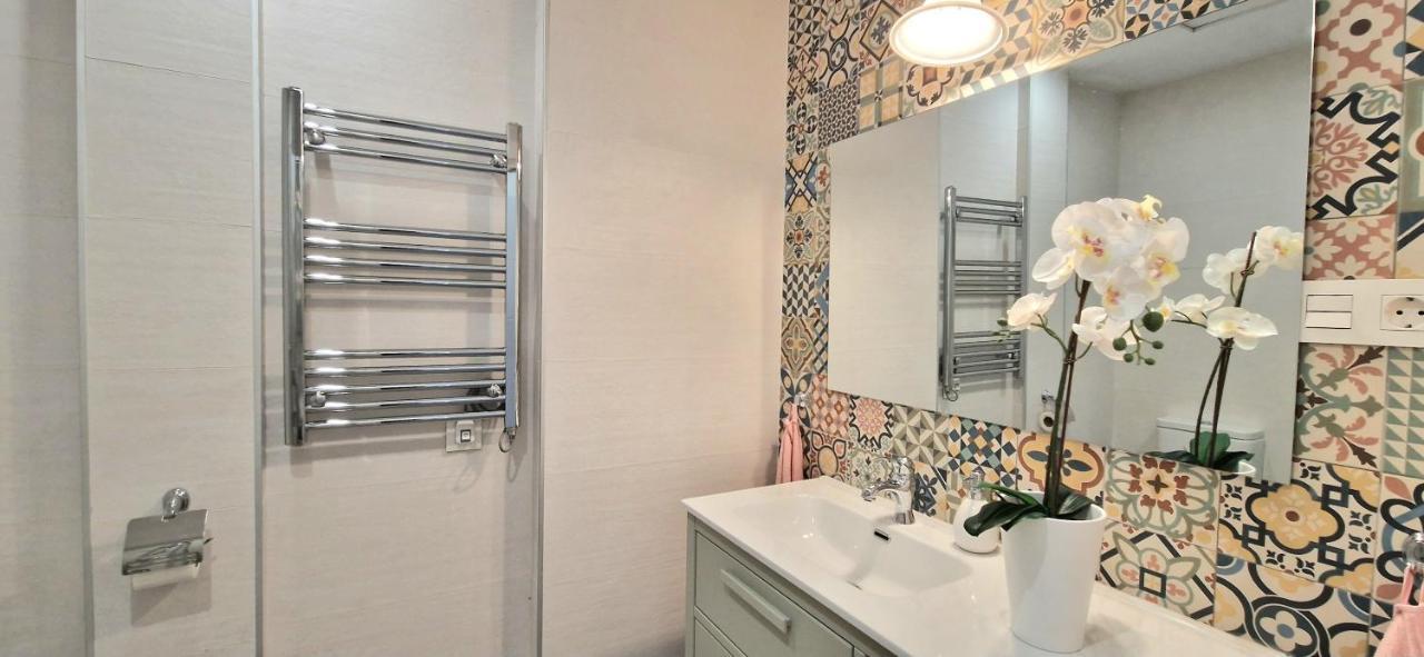 Malaga Lodge Apartments エクステリア 写真