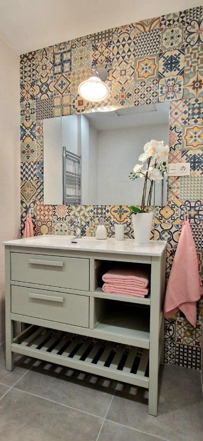 Malaga Lodge Apartments エクステリア 写真